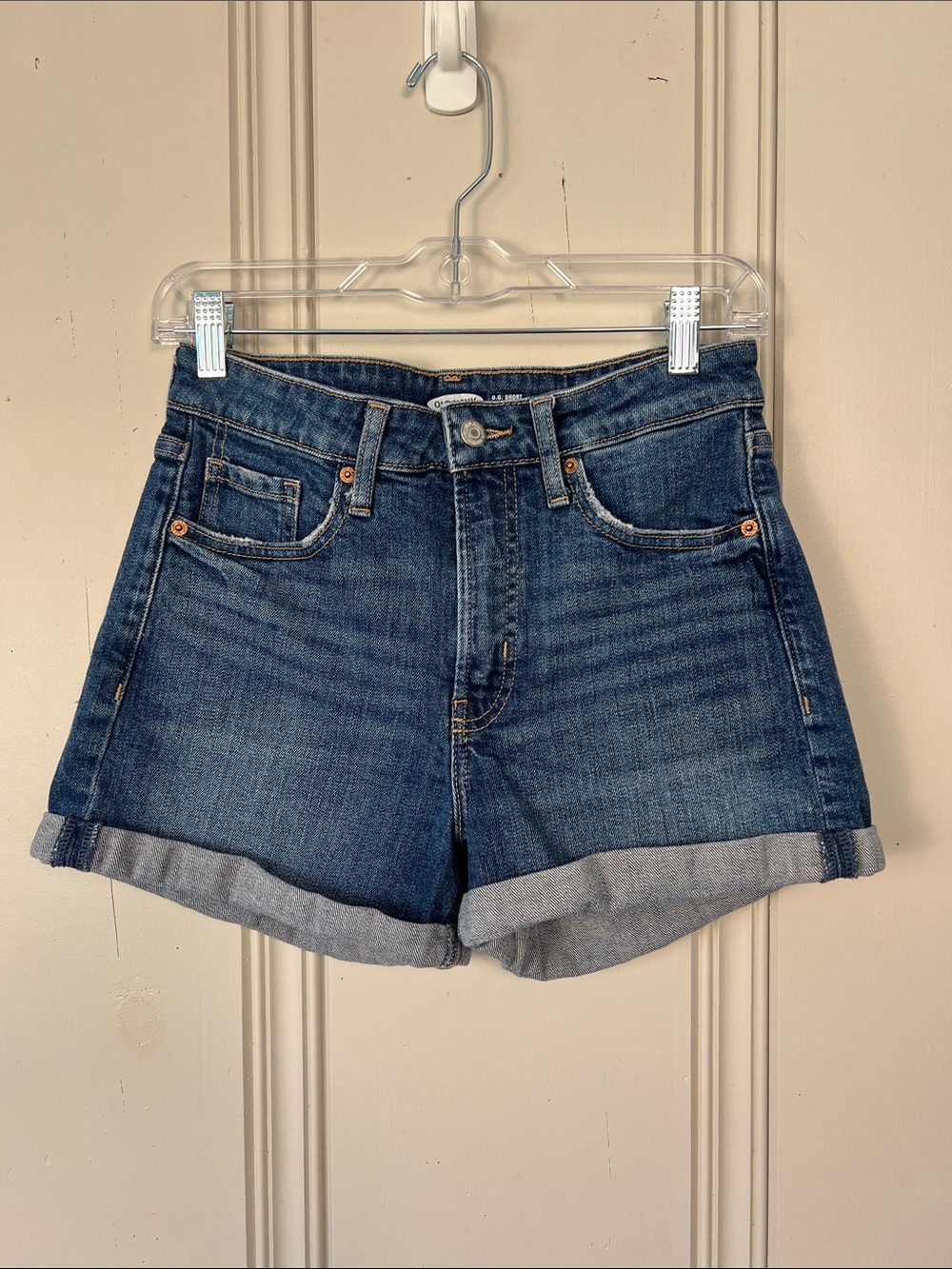 Old Navy High Waisted OG Jean Shorts Size 8 Medium Wash EUC